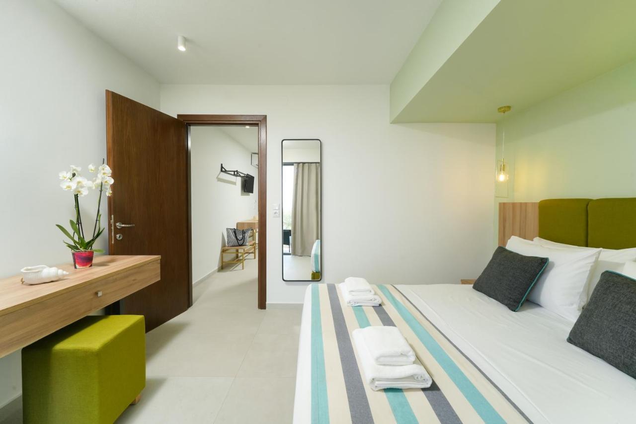 Miracle Suites By Klisma Beach Skála Kallirákhis Esterno foto